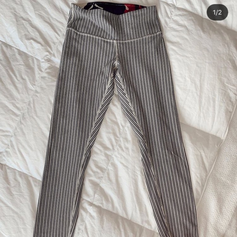 Striped lulu lemon leggings